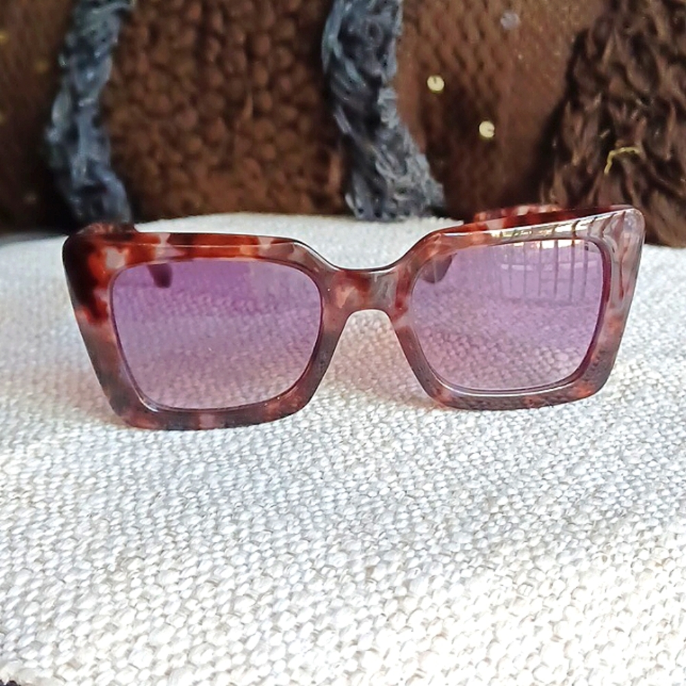 Foster Grant Tortise Sunglasses